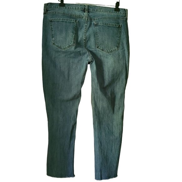 Old Navy Medium Wash High Rise Straight Leg Distressed Denim Jeans Plus Size 14 - Picture 6 of 8